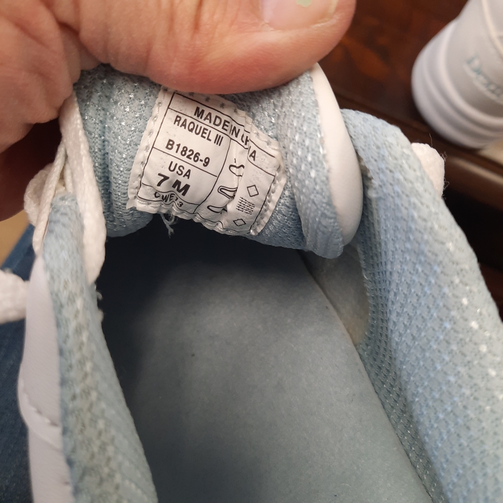 Dexter White Bowling Shoes - Picture 6 of 9